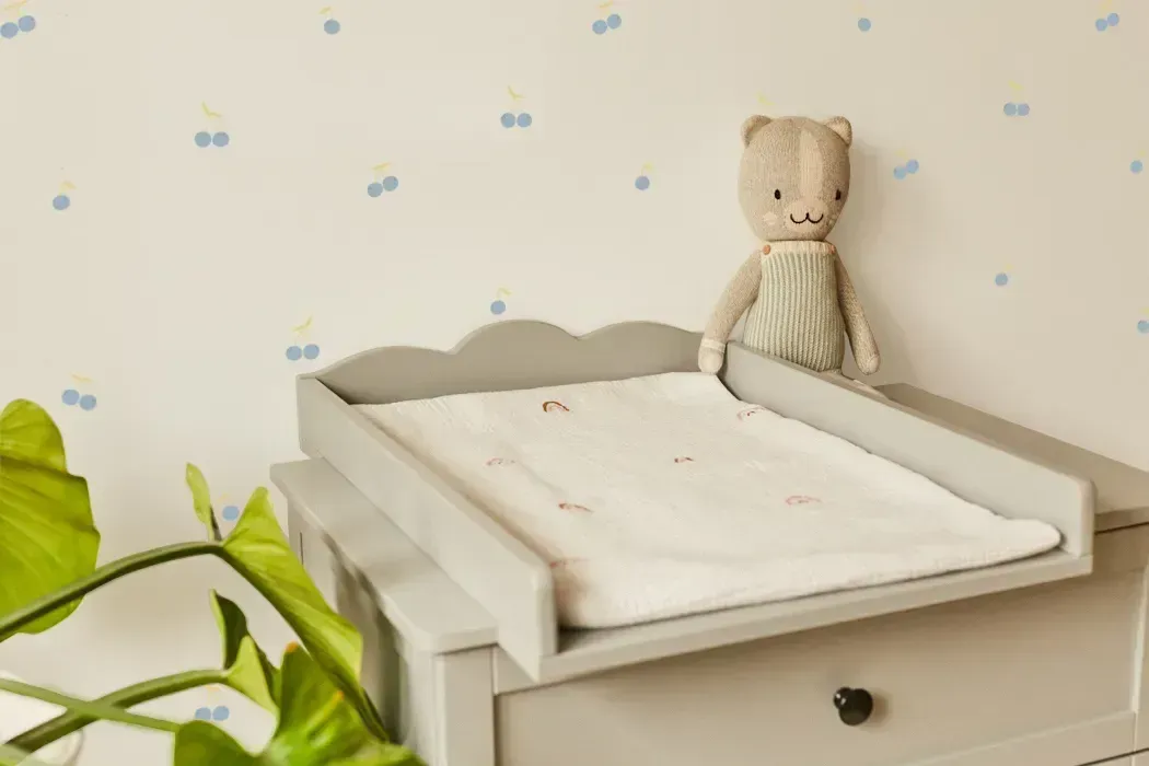 Tapete mit hellblauen Kirschen 2 Tapete blaue Kirschen